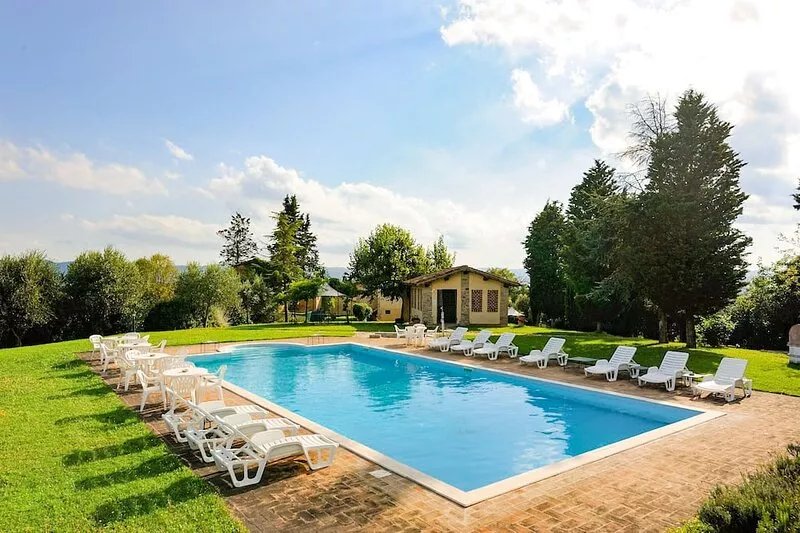 Tenuta Patrizi Guardabassi is an ideal Villa for holiday in privacy and relax