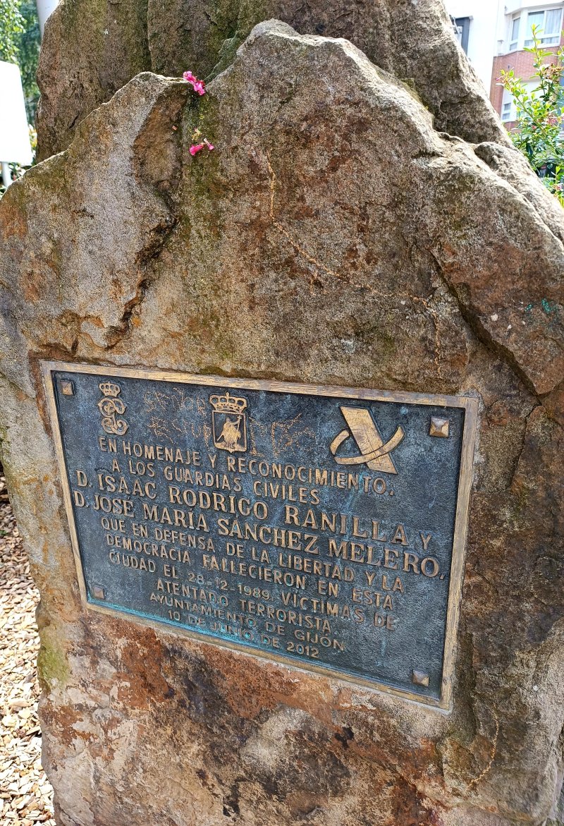 Memorial Atentado En Gijon