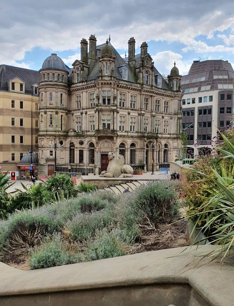 Victoria Square House