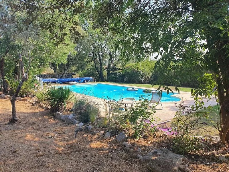 Quiet country house with Provence Verte pool