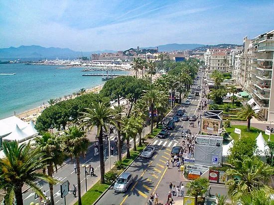 Boulevard De La Croisette