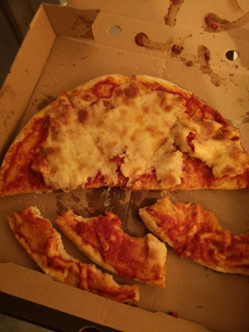 Napoletana Pizza and BBQ Kebabs