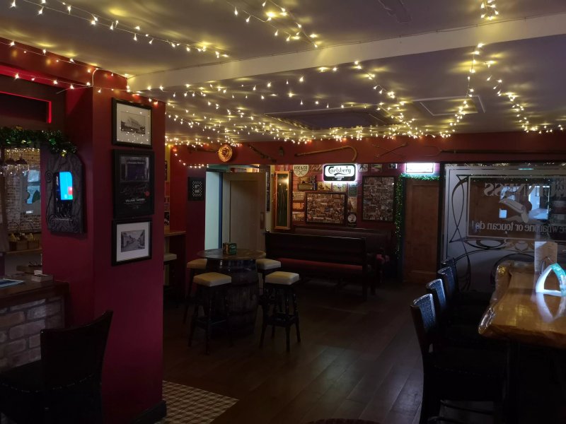 The Village Tavern Bar & Restaurant
