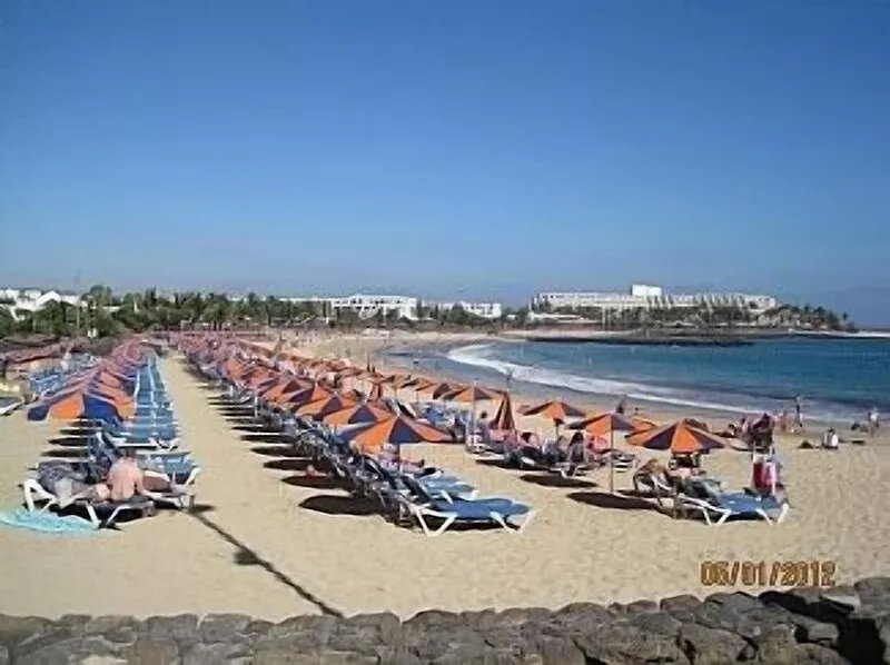 Playa Bastian, Ground Floor Apartment, Lovely Complex, WIFI, Near all amenities