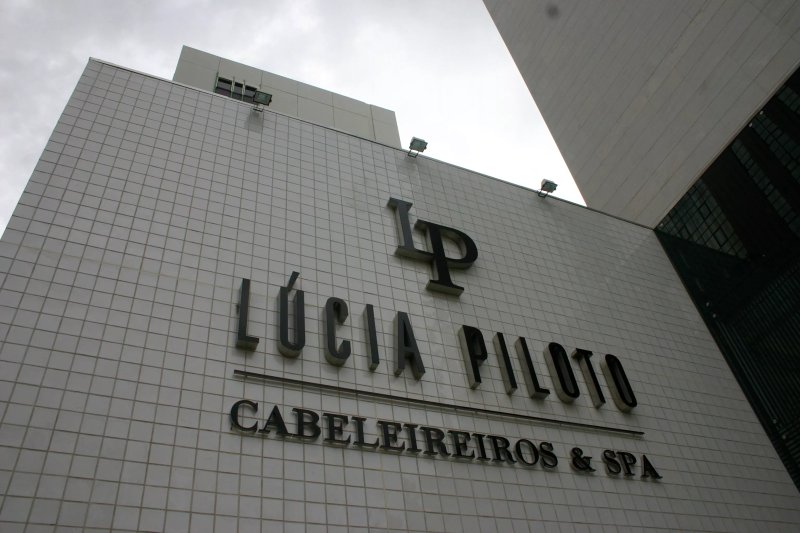 Lucia Piloto Av. 5 Outubro - Spa