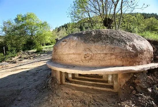 Parc Dels Bunquers De Martinet i Montella