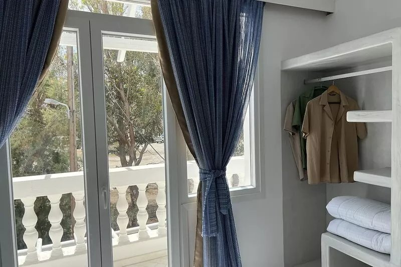 3 Bedroom House With Free car Rental