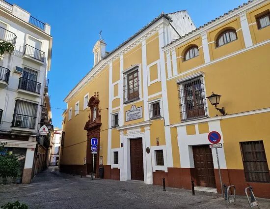 1 Plaza Pozo Santo Building