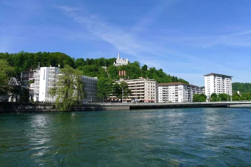 Lovely apartment for 3 people with WIFI, TV, balcony and parking