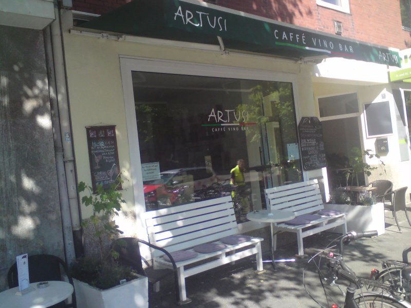 Artusi Cafe Vino Bar