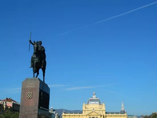 King Tomislav Statue