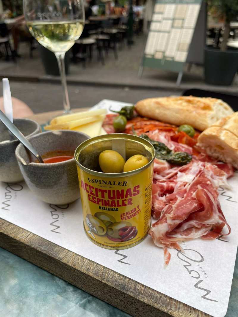 Moya Tapas Club