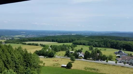 Raiffeisenturm