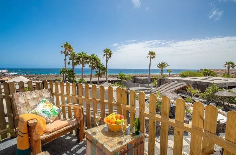 Romantic & Deluxe Eco Tower, with a 360º Sea/Mountain View, Pool, WIFI, * Beach