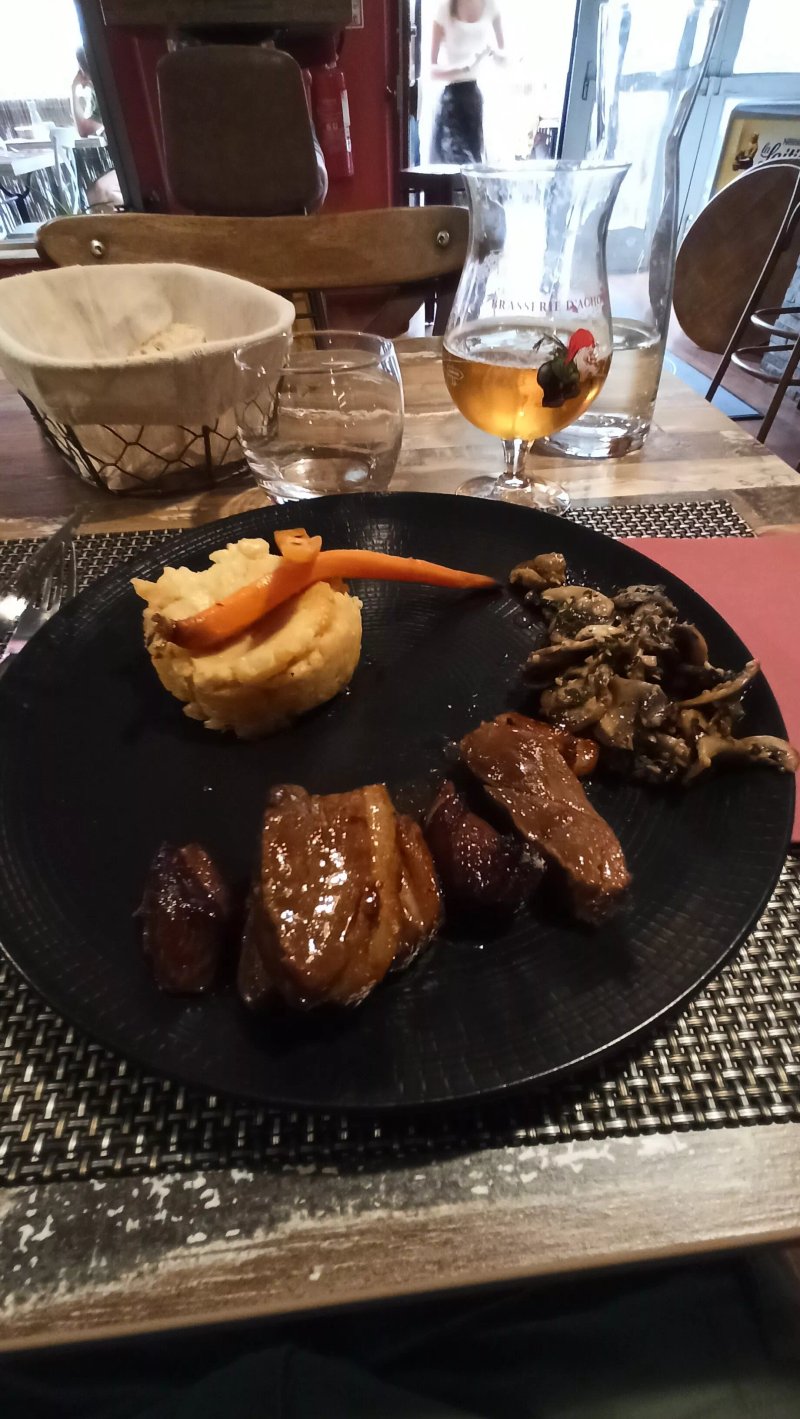 Au Bistrot