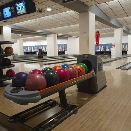 Stardust Bowling