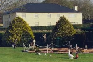 Lough Gara Lodge