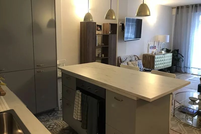 Small zen and cozy loft with well decorated terrace