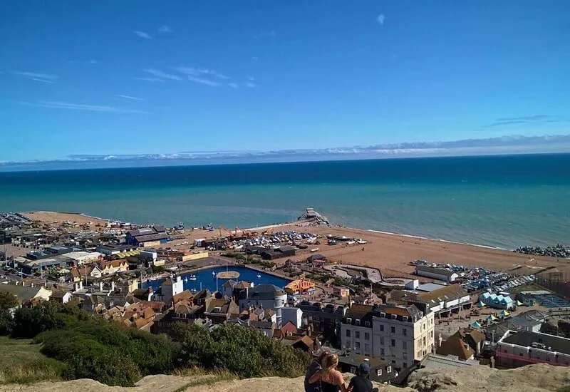 Self Catering Apartment With Sea & Country Views. 10 Min Walk To Old Town.