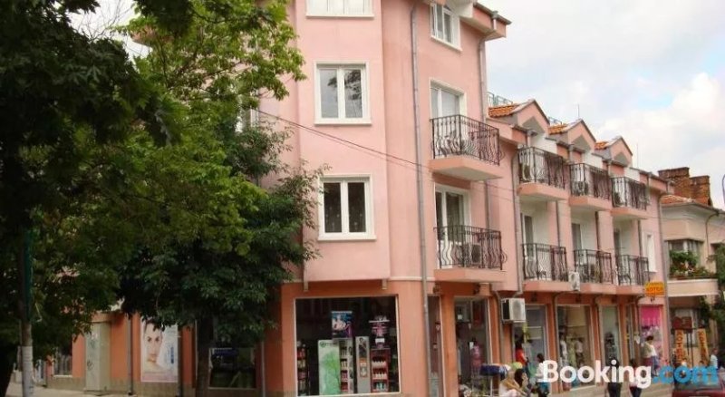 Hotel Deloni