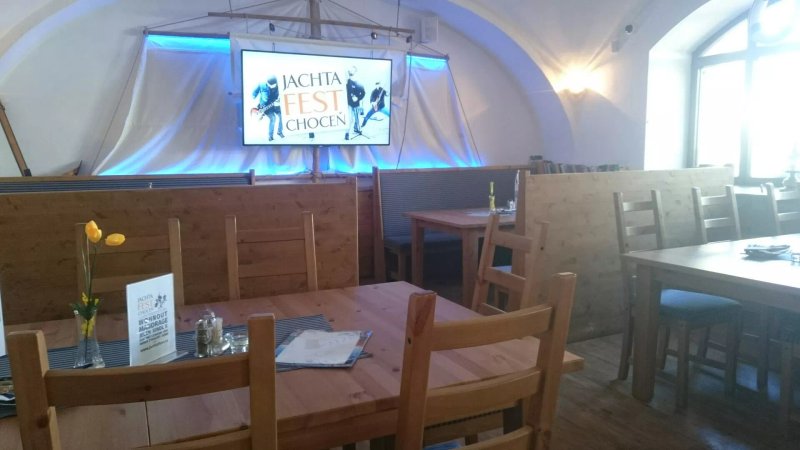 restaurace JACHTA Chocen