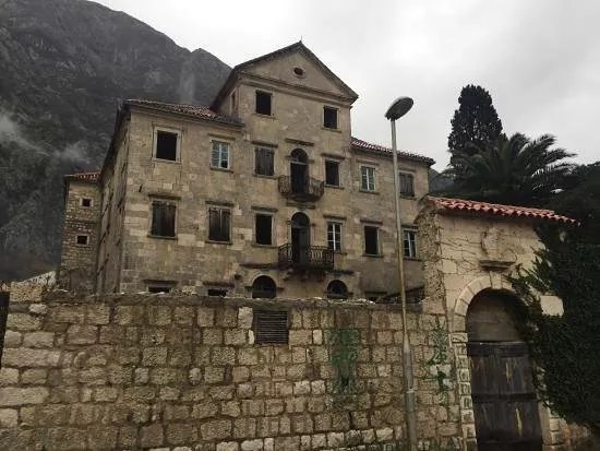 Ivanovic Palace