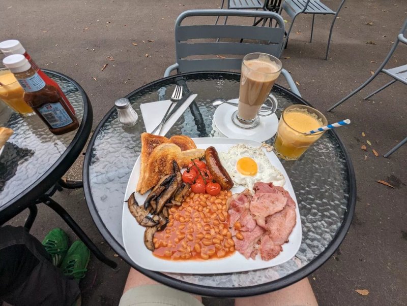 Bread And Marmalade Cafe