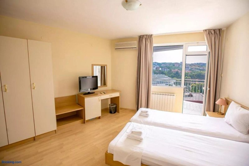 Astra Sandanski Hotel