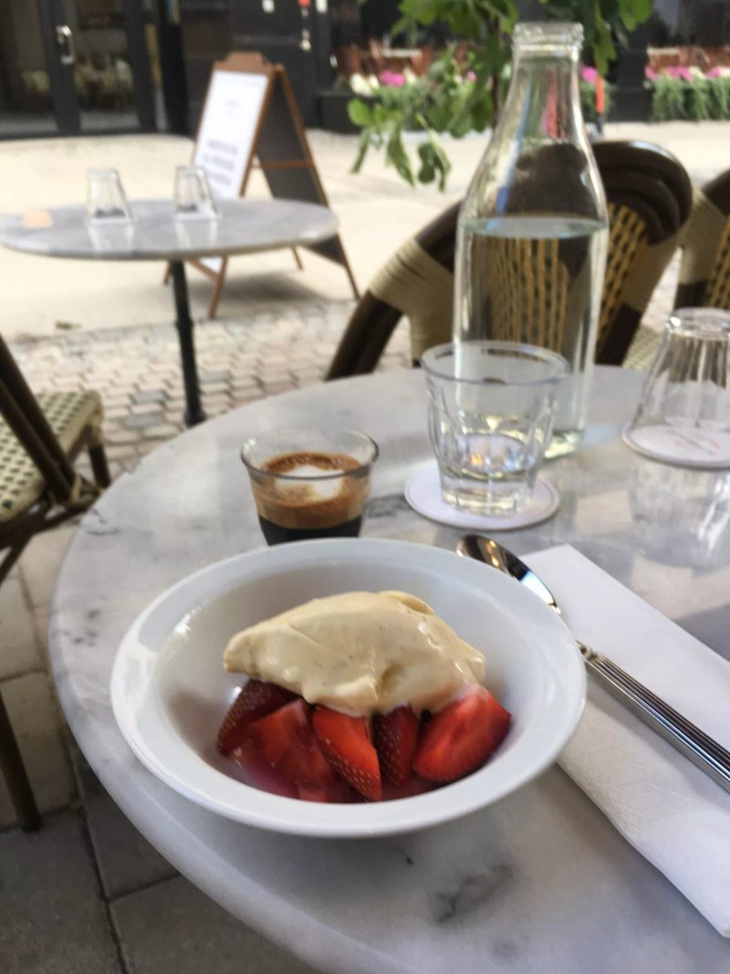 Schmaltz Bar & Delicatessen