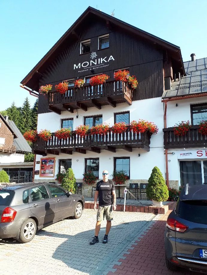 Pension Monika & Villa Stella