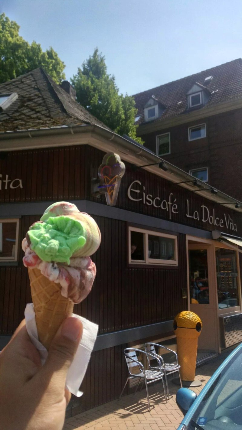 Eiscafe la Dolce Vita
