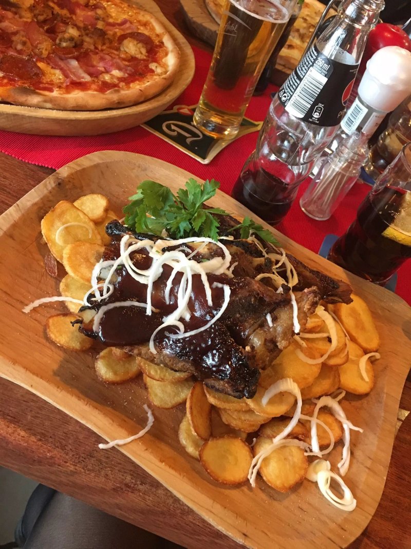 Alibi Pizzeria