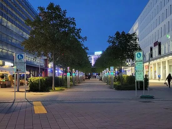 Skulpturenrundgang Stadthallenpark und Umgebung