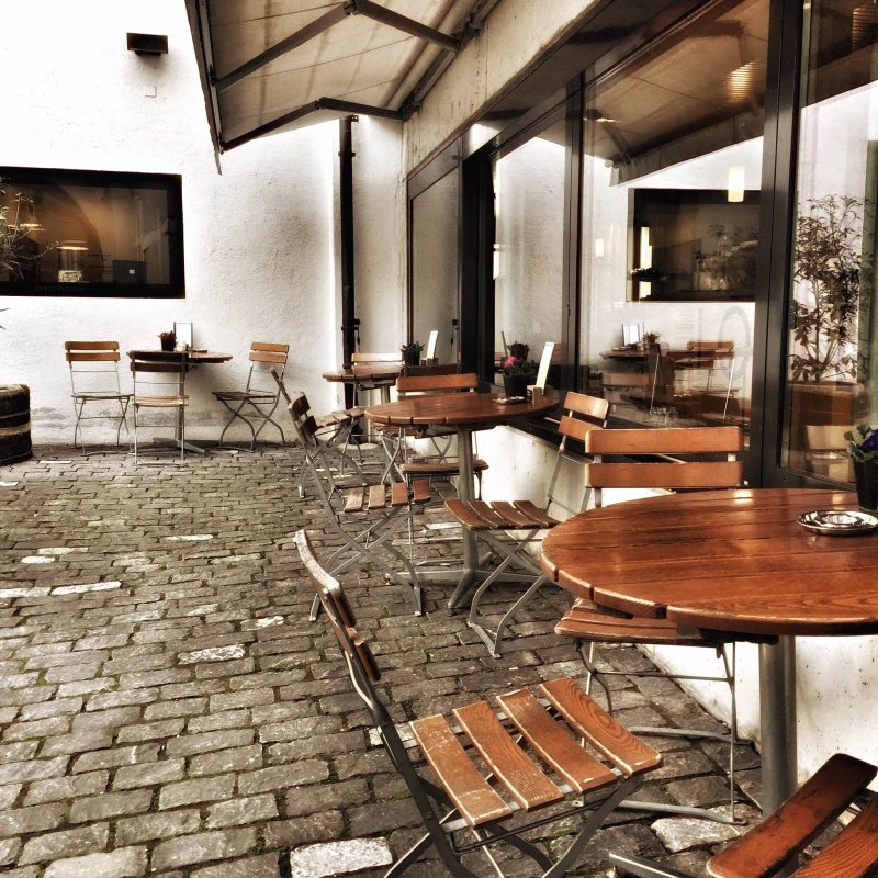 Cafe Bar Lokal
