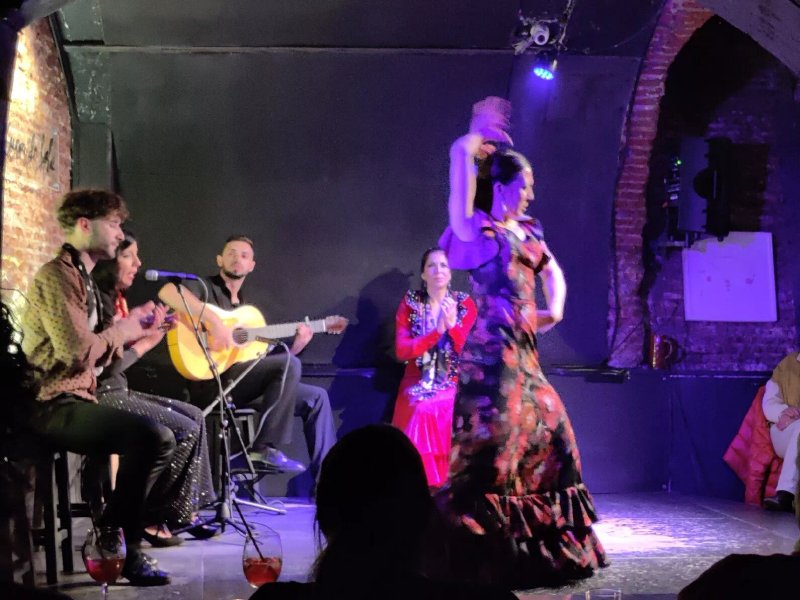 La Cueva de Lola Tablao Flamenco