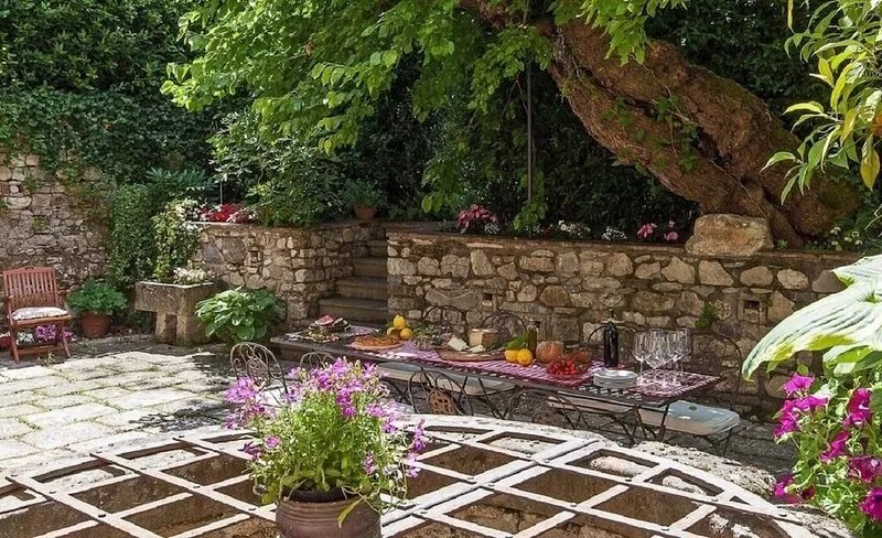 Farm in Tuscany, Florence Apartments ,Garden Pool and Home restaurant