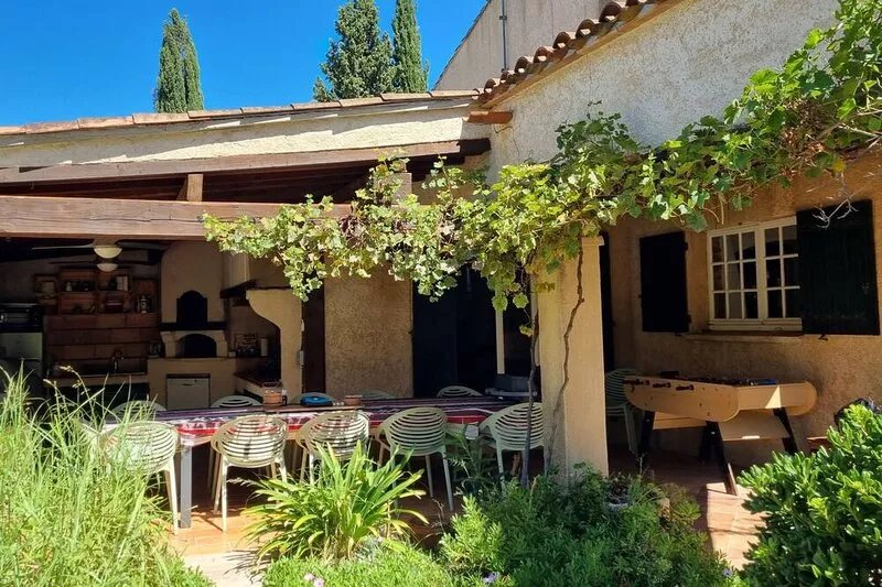 14 person villa, private pool, walking distance to beach and golf course, Golfe