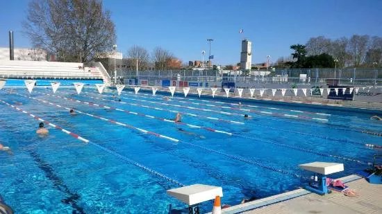 Piscine Alfred Nakache D'Ete