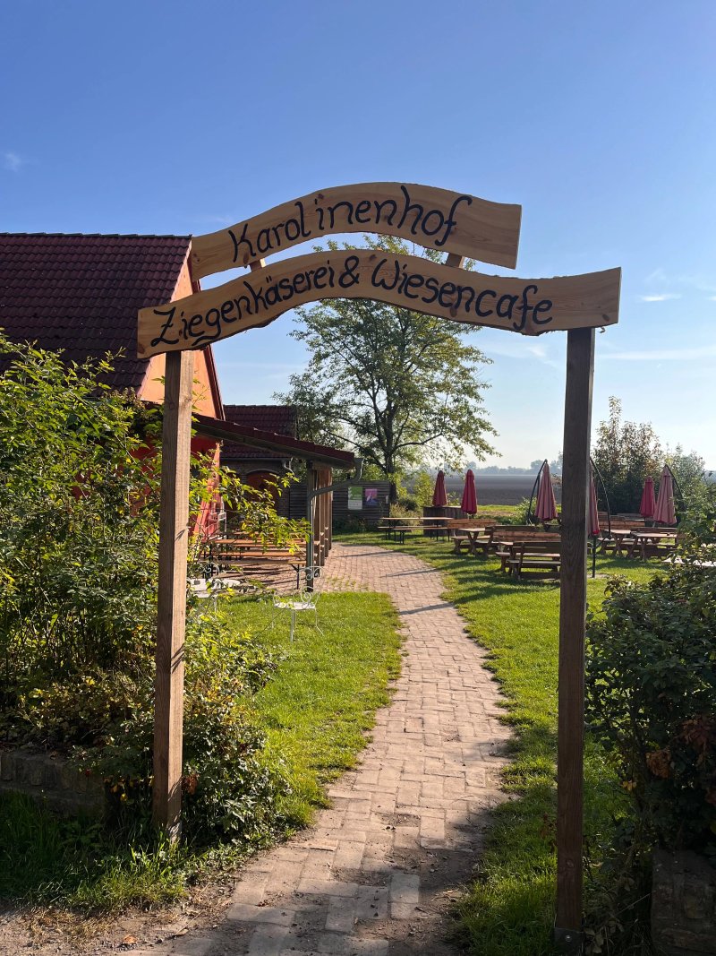 Ziegenkaserei und Wiesencafe Karolinenhof