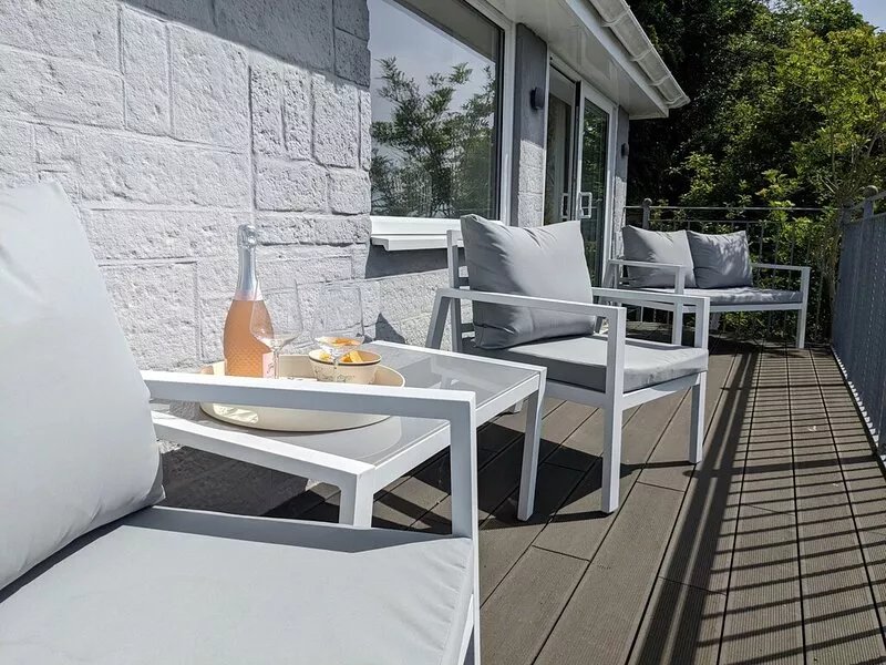 Pointe South -  a house that sleeps 6 guests  in 3 bedrooms