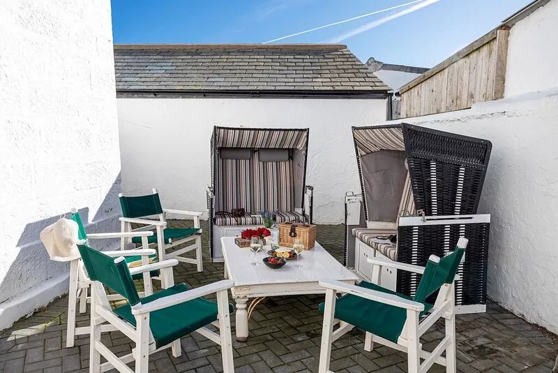 Finest Retreats | Lighthouse Cottage