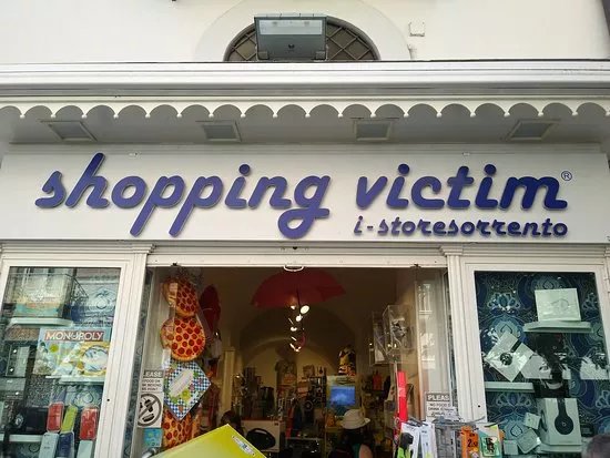 Shopping Victim Sorrento