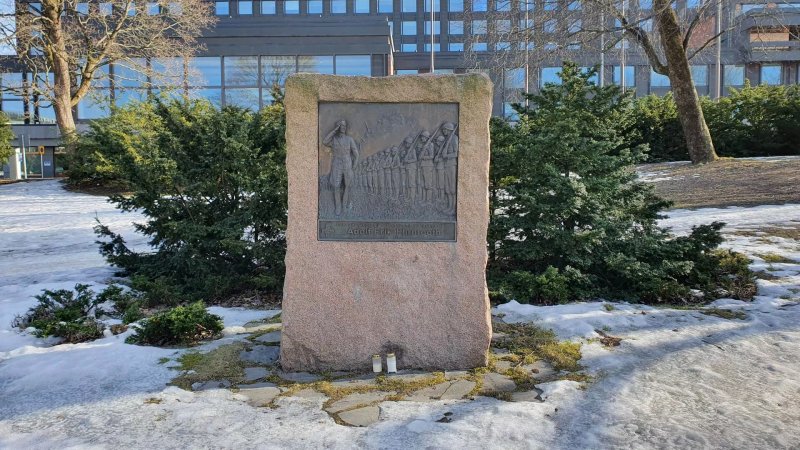 Adolf Ehnrooth Memorial