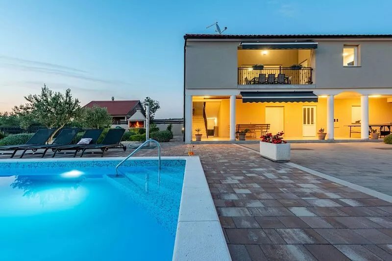 Villa Silentium, rural area, heated pool, volleyball court, children's
