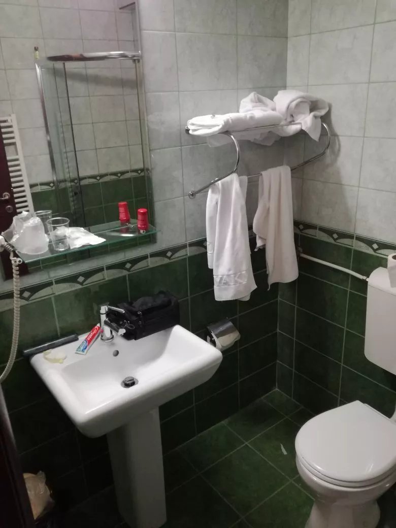 Yaky Center Hotel