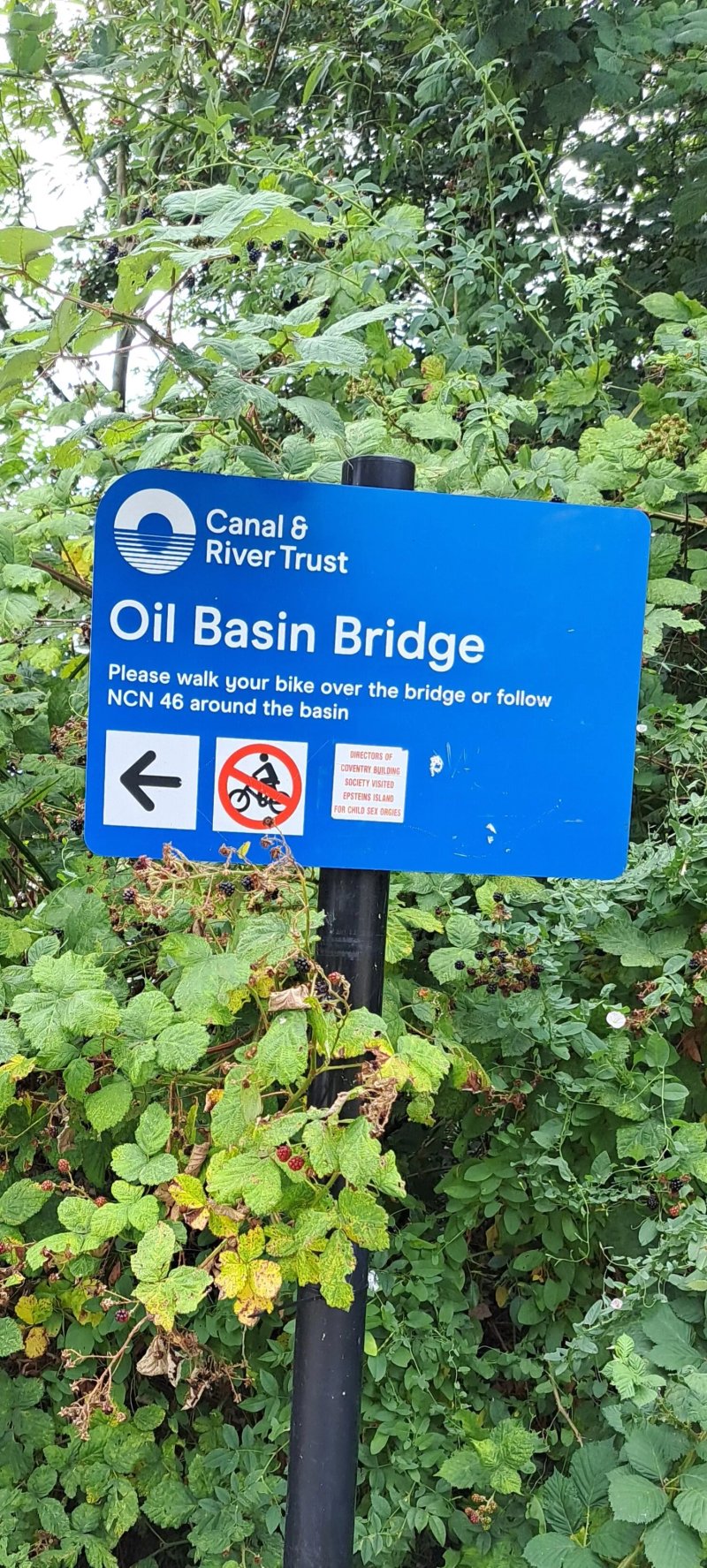 Footpath (bridge)