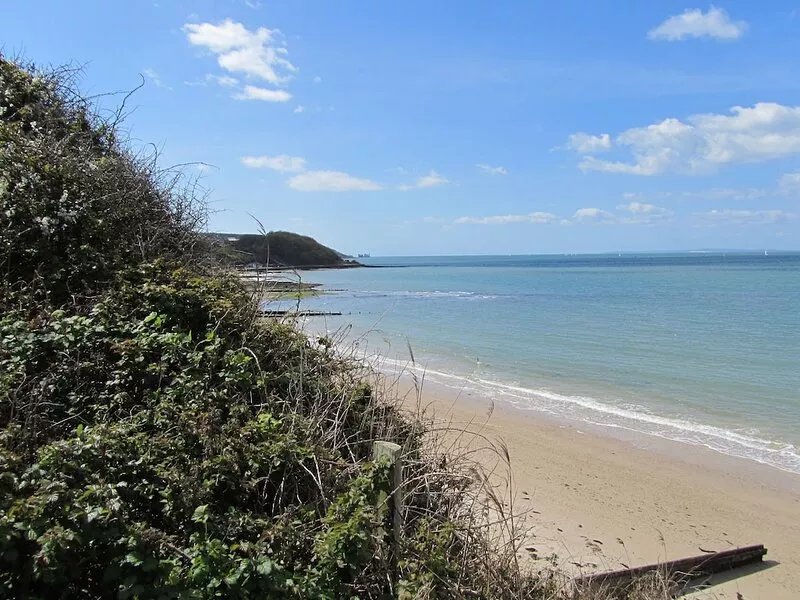 Brambles Farm - sea views, peaceful location, access to beach, discount ferry