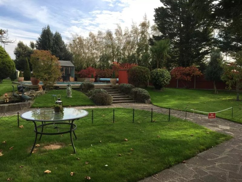 Igguldene Retreat with Exclusive Jacuzzi