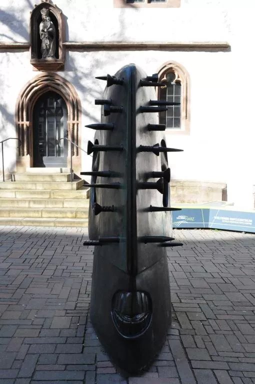 Kunstwerk Goslarer Nagelkopf