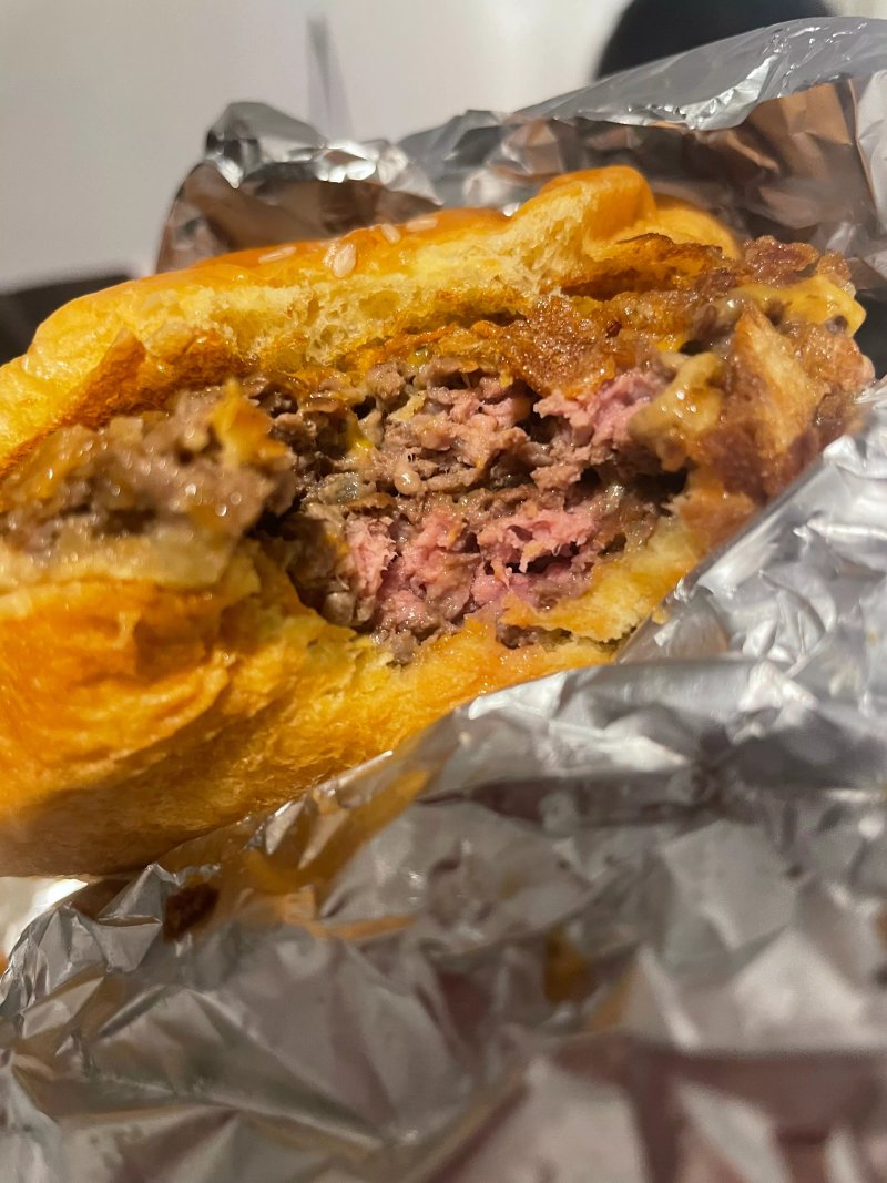 Legends Desserts And Burger Bar